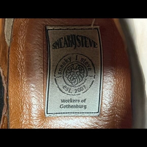 Sneaky Steve Black Leather Ankle Booties Sz 6 - Picture 10 of 12